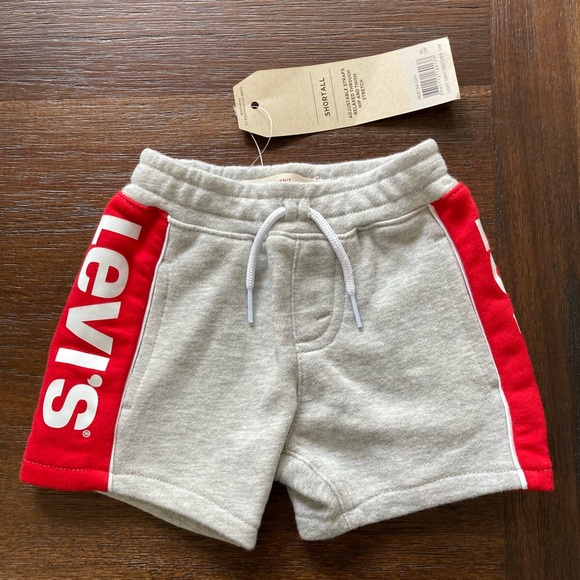 Levi’s knit jogger shorts toddler 12 months - Picture 1 of 3
